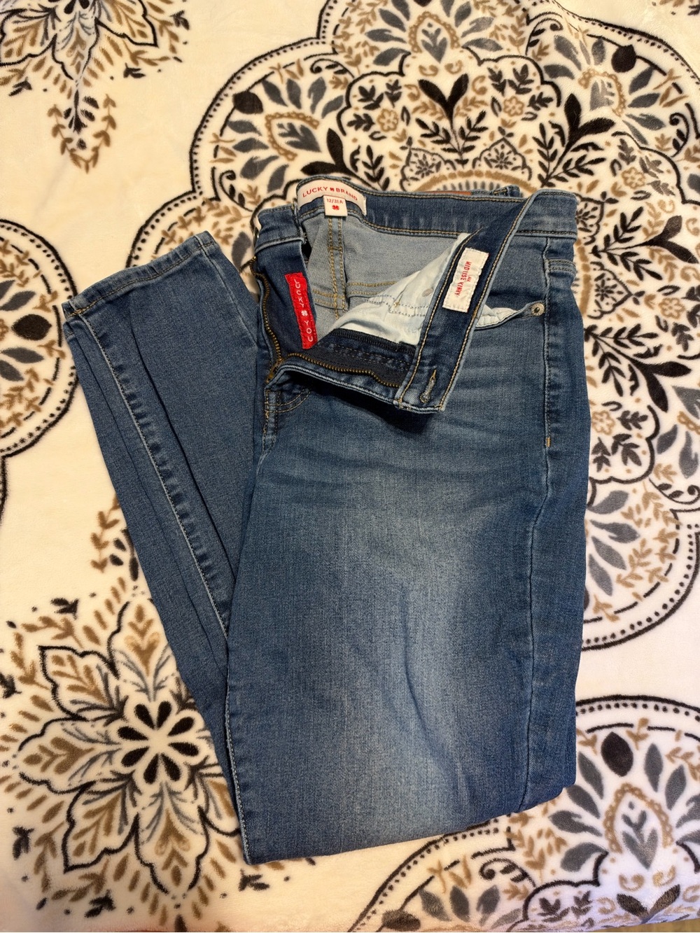 Lucky Brand Women's Medium Blue Skinny Jeans